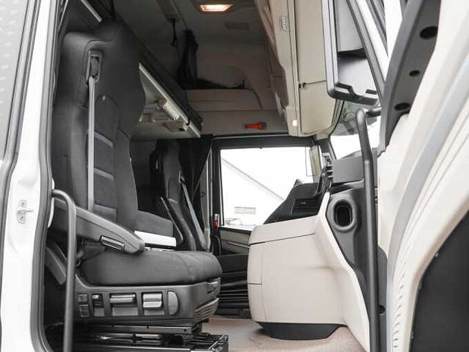 Iveco S-Way AS440S50T/P  Sattelzugmaschine
