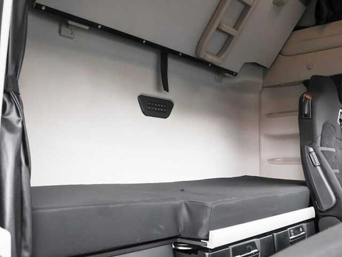 Iveco S-Way AS440S50T/FP  Sattelzugmaschine