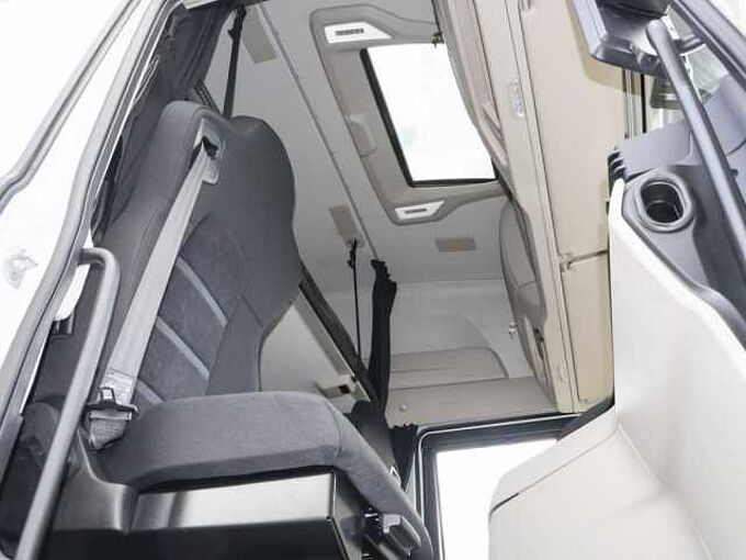 Iveco S-Way AS440S50T/P