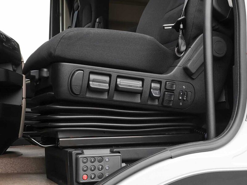 Iveco S-Way AS440S50T/P  Sattelzugmaschine