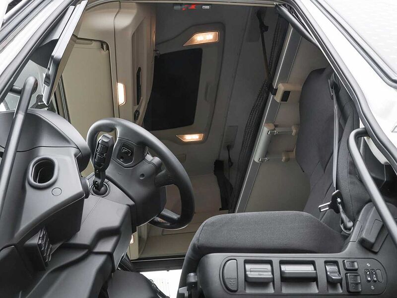Iveco S-Way AS440S50T/P  Sattelzugmaschine