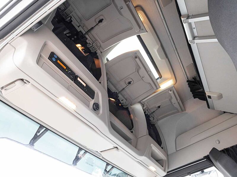 Iveco S-Way AS440S53T/P  Sattelzugmaschine